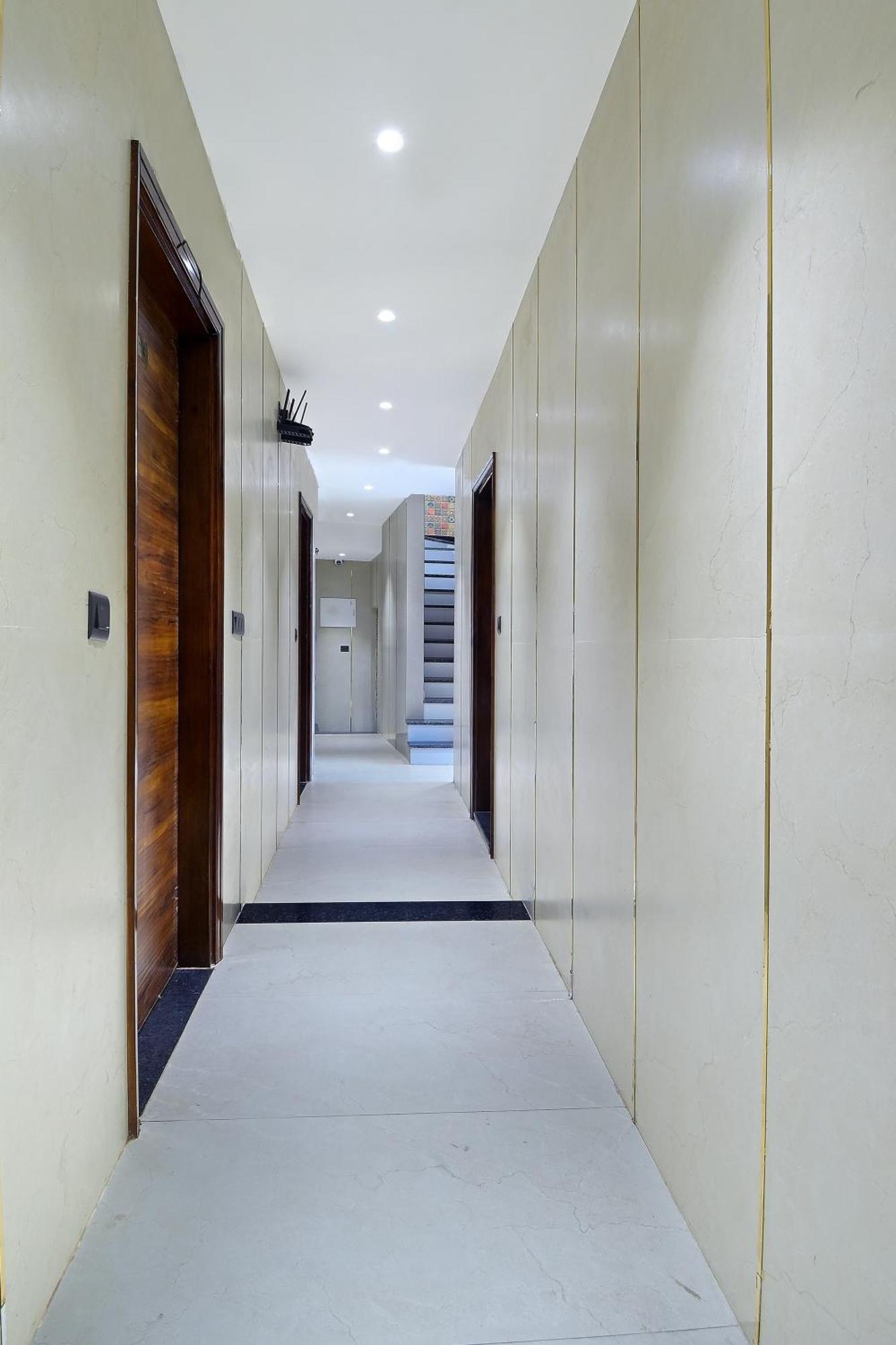 Hotel Nav Durga "2 Walking From New Delhi Railway Station" 외부 사진