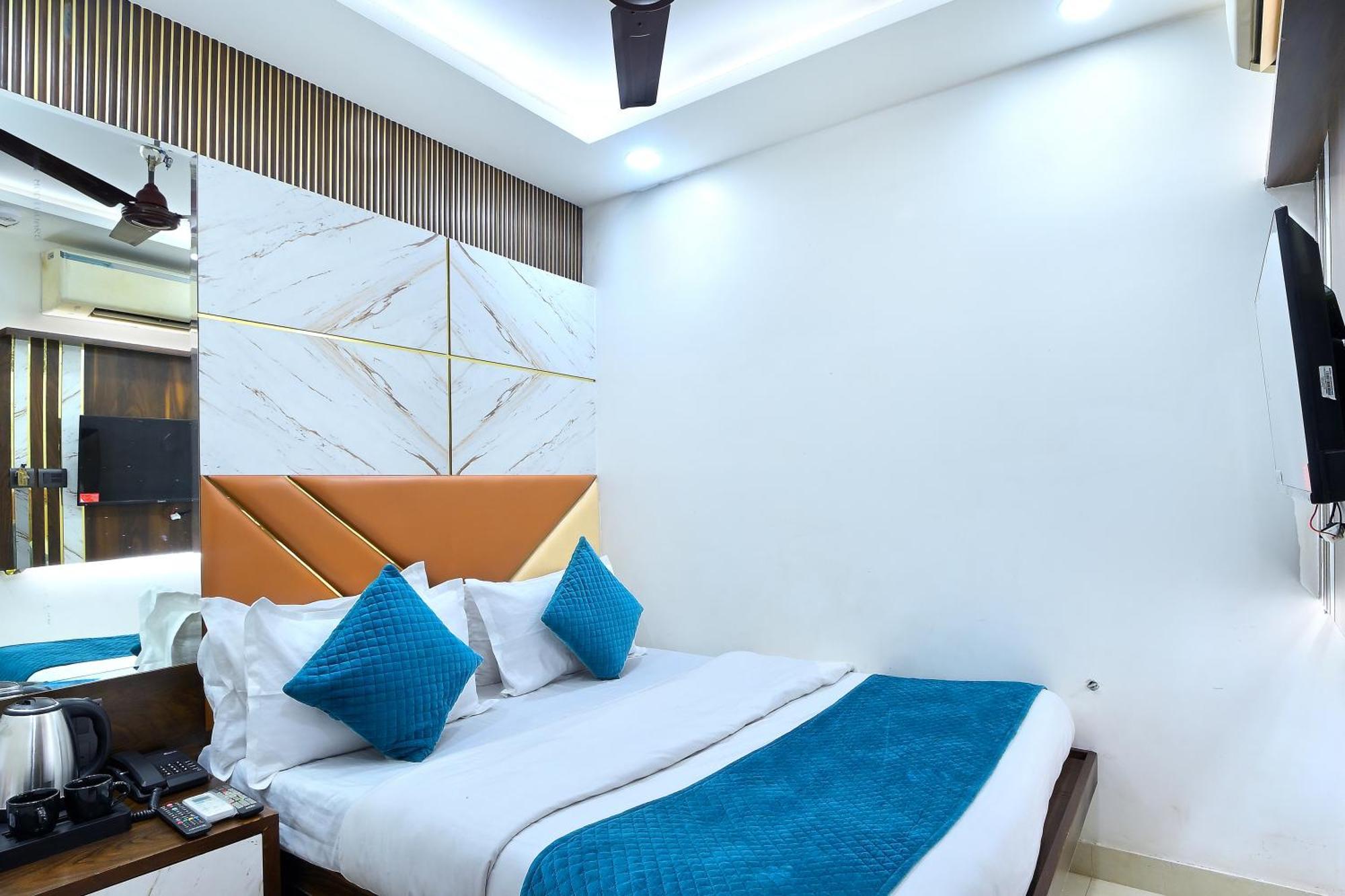 Hotel Nav Durga "2 Walking From New Delhi Railway Station" 외부 사진