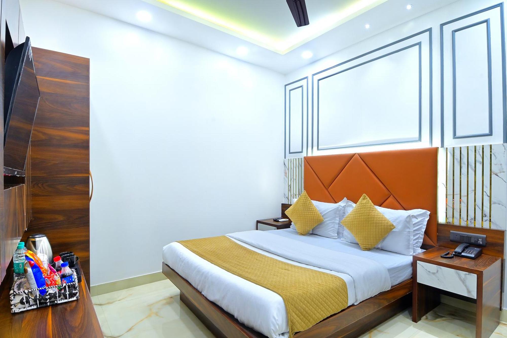 Hotel Nav Durga "2 Walking From New Delhi Railway Station" 외부 사진
