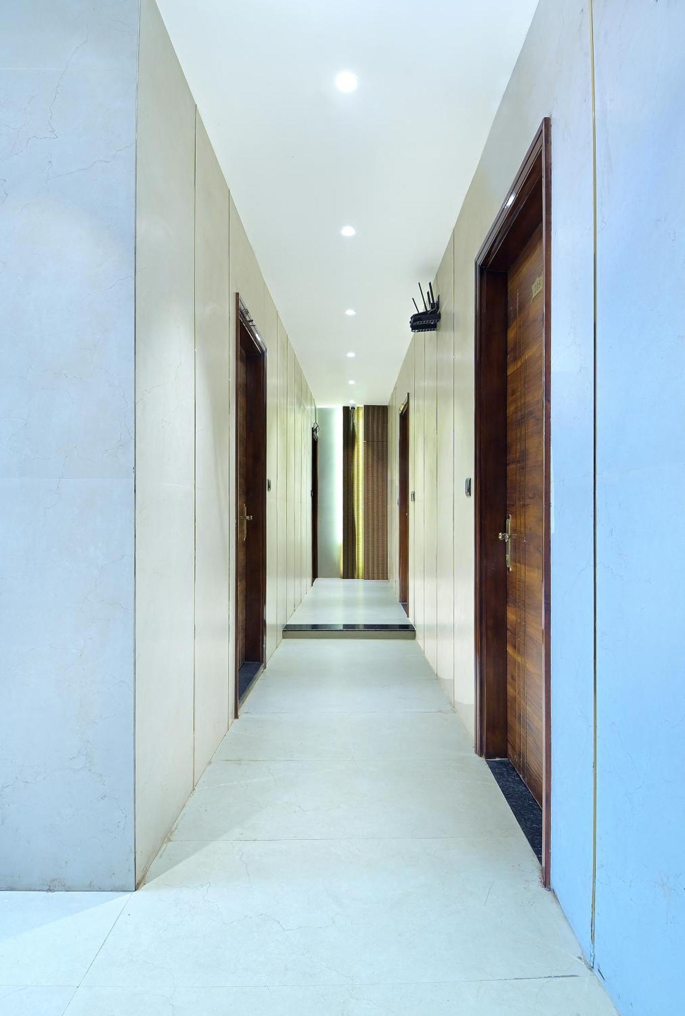 Hotel Nav Durga "2 Walking From New Delhi Railway Station" 외부 사진